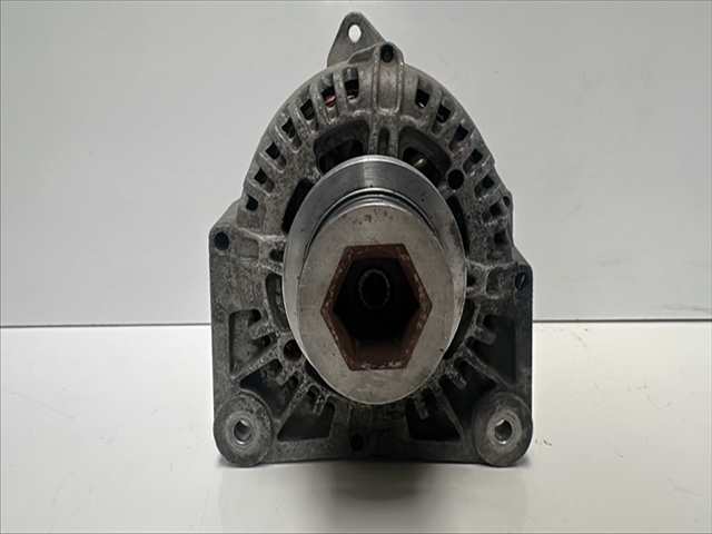 Foto 2ª: Alternador Renault Megane 1.5 DCI [D/ K9KF7] (2005)