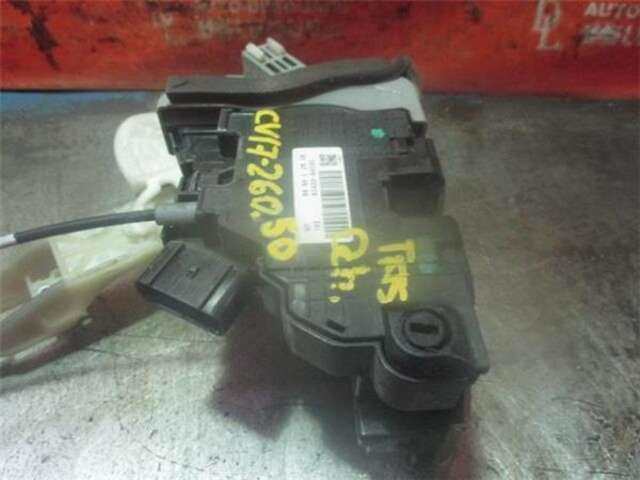 Foto 2ª: Cerradura Puerta Trasera Derecha Kia Carens 1.7 BASIC [1.7 LTR. - 85 KW CRDI CAT] [D4FD]