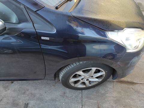 Aleta Delantera Derecha Peugeot 208 HM01