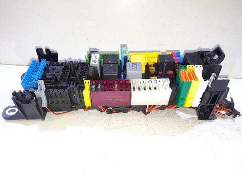 Caja Reles Fusibles Mercedes Vito 2.1 CDI CAT 136CV 100KW