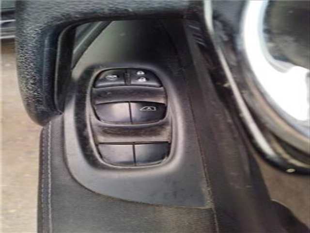 Botonera Elevalunas Nissan Qashqai 1.5 TEKNA PREMIUM [1 5 LTR. - 81 KW TD CAT] 110CV