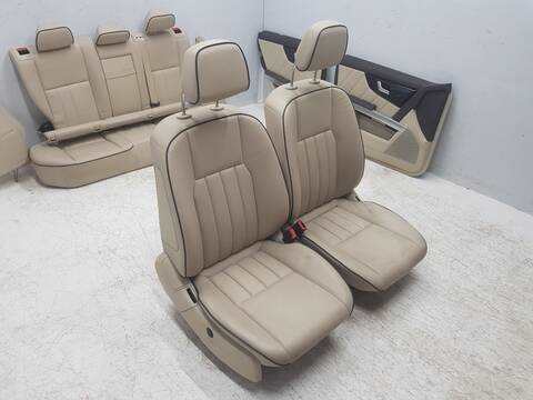 Foto 2ª: Juego Asientos Completos Mercedes Clase G 230 GLK 220 CDI 4-MATIC BE 204.984) (2010)