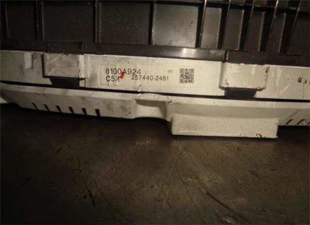 Foto 2ª: Cuadro de Instrumentos Mitsubishi Grandis 2.0 DI-D INFORM [2.0 LTR. - 100 KW DI-D CAT] [BSY]