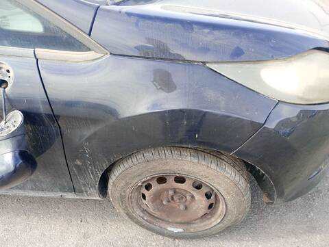 Aleta Delantera Derecha Ford Fiesta TITANIUM 68CV 50KW