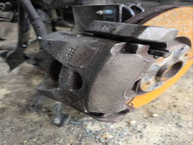 Pinza Freno Delantera Izquierdo Peugeot 5008 BHZ