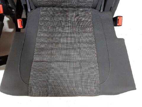 Foto 3ª: Asientos Tercera Fila Volkswagen Touran 1.9 TDI 105CV 77KW [BXE] (2006)