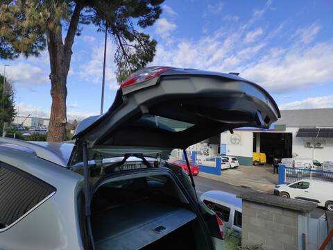 Portón Ford Kuga UFDA