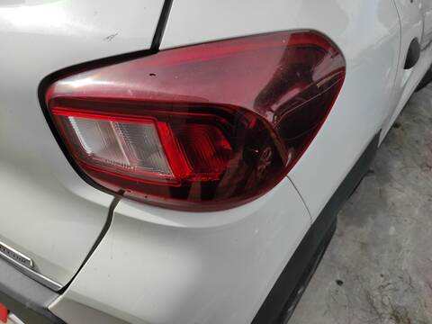 Piloto Trasero Derecho Dacia Spring 4DB401