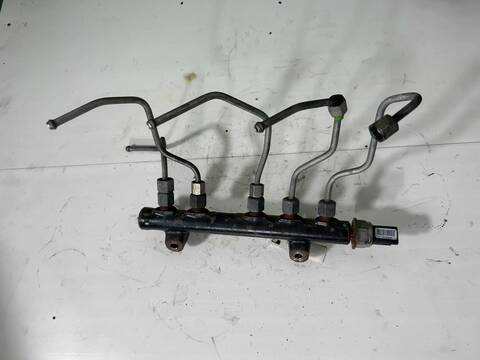 Foto 2ª: Rampa Inyectora Citroen C4 1.6 HDI 112 CV 82KW [9HR DV6C 9H05] (2012)