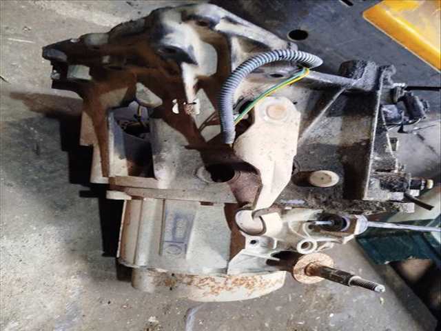 Foto 2ª: Caja Cambios Citroen C15 VERSION INDEFINIDA