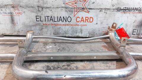 Foto 2ª: Paragolpes Delantero Mitsubishi L200 2500 TD AMERICAN SPIRIT 4-PTAS.) 99CV 73KW [4D56] (2001)