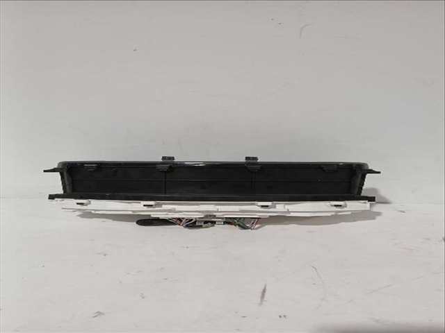 Foto 3ª: Cuadro de Instrumentos Toyota Corolla 1.8 VVTI HYBRID ZWE219) 140CV [2ZR-FXE] (2018)