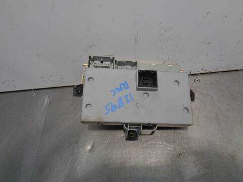 Foto 3ª: Caja Reles Fusibles Fiat Punto 1.2 8V BERLINA 60CV 44KW [188A4000] (2001)