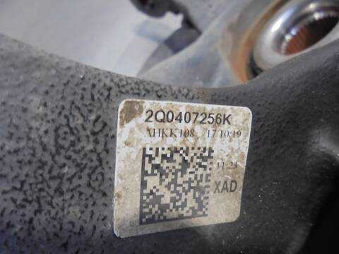 Foto 3ª: Mangueta Delantera Derecha Skoda Kamiq ACTIVE 115CV 85KW [DGTA] (2020)