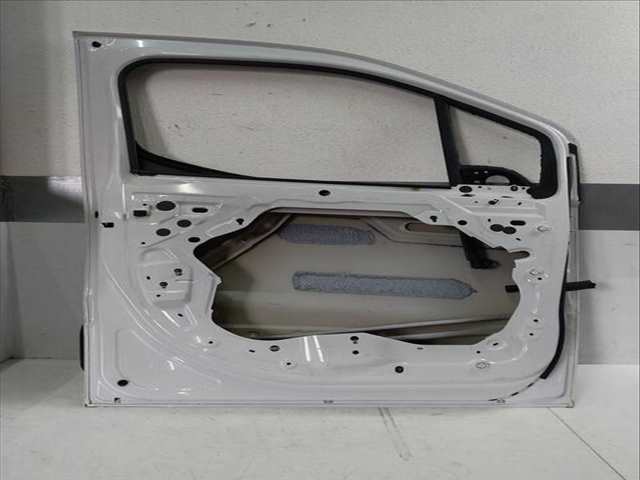 Foto 3ª: Puerta Delantera Izquierda Opel Combo 102 CV 75KW [D15DT D15 YHT] (2023)