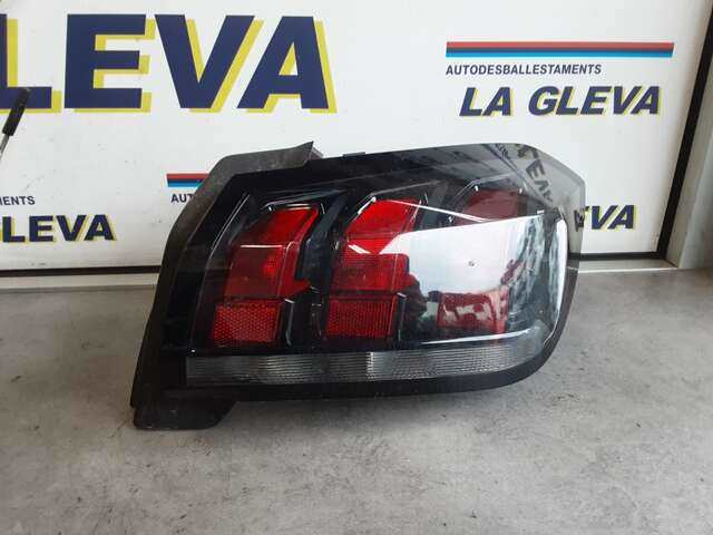 Piloto Trasero Derecho Peugeot 208 1.2 PURETECH 130CV