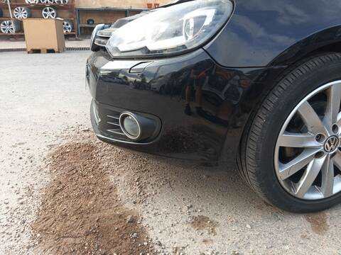 Foto 3ª: Paragolpes Delantero Volkswagen Golf 1.6 TDI 105CV 77KW [CAYC] (2011)