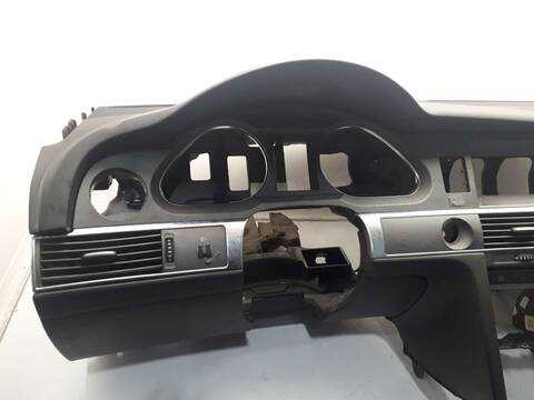 Foto 3ª: Salpicadero Audi A6 3.0 V6 24V TDI BERLINA 224CV 165KW (2004)