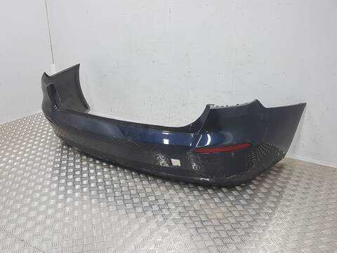Foto 3ª: Paragolpes Trasero Bmw Serie 3 315 318D [B47D20A] (2015)