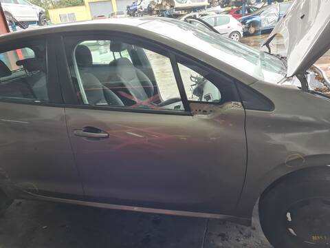 Puerta Delantera Derecha Peugeot 208 ACTIVE 82CV 60KW