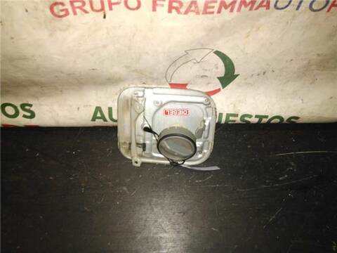 Tapa Exterior Combustible Toyota Hilux 3.0 CABINA DOBLE SOL 4X4 [3.0 LTR. 126KW TD]