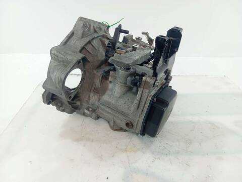 Foto 2ª: Caja Cambios Volkswagen Polo UNITED 80CV 59KW [BNV] (2008)