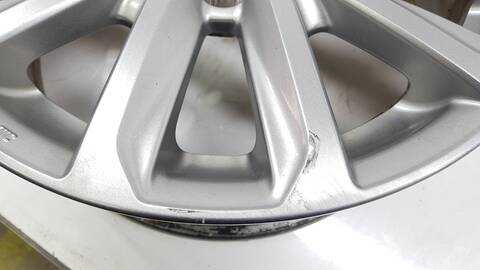 Foto 2ª: LLanta Aleacion Mitsubishi L200 DIAMANT EDITION 4WD