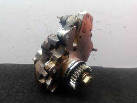 Foto 3ª: Bomba Inyeccion Renault Megane 2.0 DCI DIESEL CAT BERLINA 150CV 110KW II CLASSIC BERLINA [M9R700] (2007)