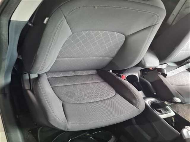 Asiento Delantero Derecho Kia Rio DRIVE 84CV 62KW