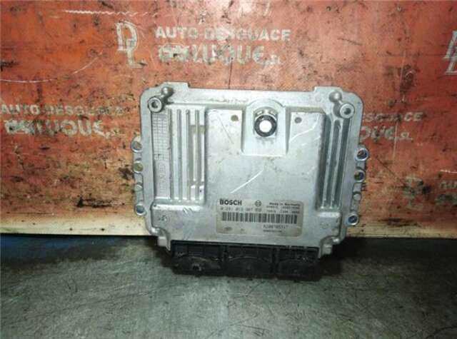 Foto 3ª: Centralita Motor ECU Renault Megane II CLASSIC BERLINA (2003-_) [F9QE804]