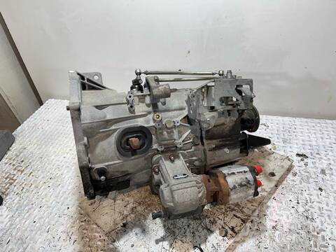 Caja Cambios Iveco Daily CABINA DOBLE 35 C... BATALLA 3450 146CV 107KW CAJA ABIERTA