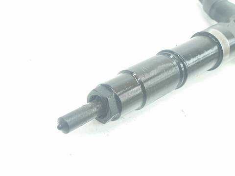 Foto 2ª: Inyectores Toyota Land Cruiser 3.0 TD 166CV AUT. [1KDFTV] (2002)