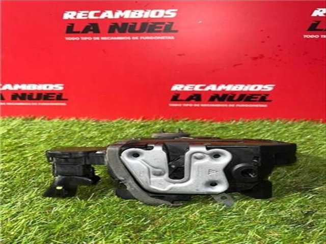 Foto 3ª: Cerradura Puerta Delantera Izquierda Renault Express ADVANCE BLUE DCI DIESEL FAP 75CV 55KW [K9K U8] (2021)