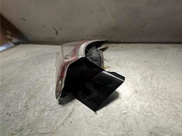 Foto 3ª: Piloto Trasero Izquierdo Mazda 3 1.6 ACTIVE [1.6 LTR. - 77 KW 16V CAT] [Z6]