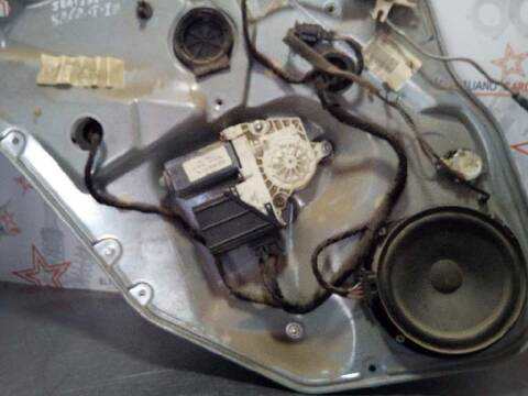 Foto 4ª: Elevalunas Eléctrico Trasero Izquierdo Seat Cordoba SIGNO/A BERLINA 131CV 96KW [ASZ] (2003)