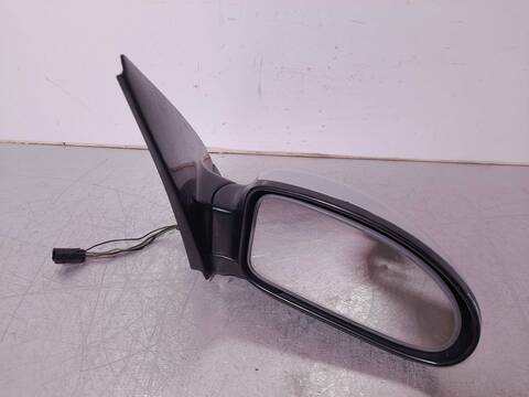 Retrovisor Derecho Ford Focus TREND BERLINA 115CV 85KW