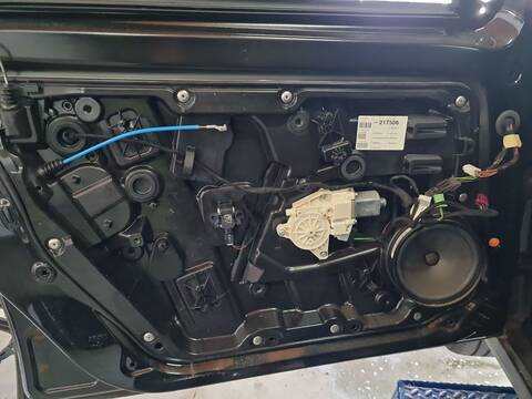 Elevalunas Eléctrico Delantero Izquierdo Mercedes Clase G 230 GLA 200 CDI - D 156.908) 136CV 100KW