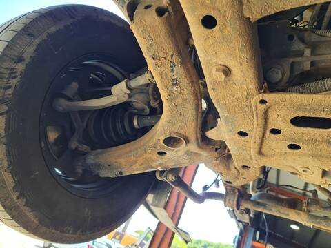 Brazo Suspension Delantero Izquierdo Volkswagen Crafter 35 FURGON BM TN FWD 140CV 103KW