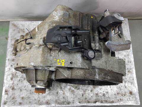 Foto 3ª: Caja Cambios Volkswagen Transporter 2.0 TDI 140CV T5 [CAAC] (2009)