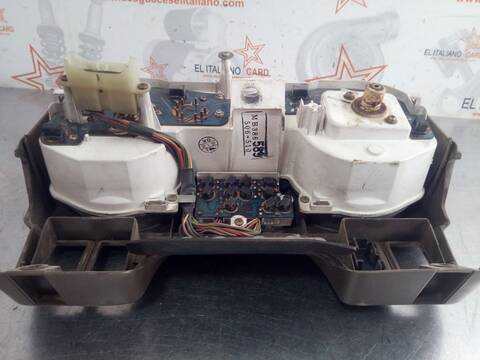 Foto 2ª: Cuadro de Instrumentos Mitsubishi Montero 2300 TD 4-PTAS.) 84CV 62KW [4D55] (1986)