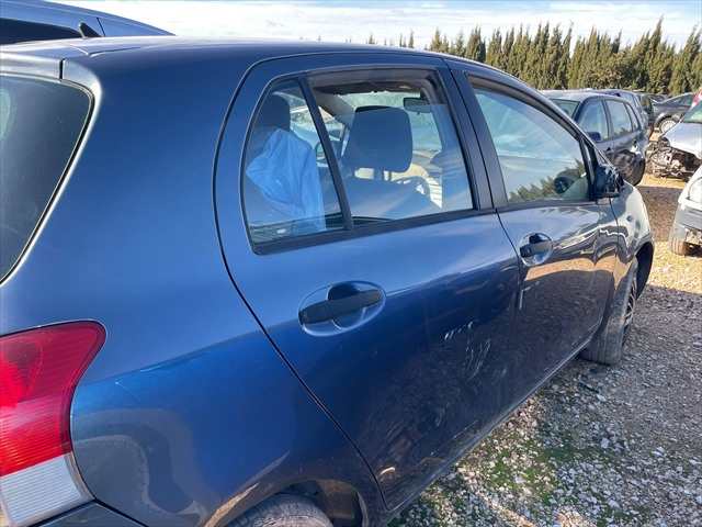 Foto 3ª: Puerta Trasera Derecha Toyota Yaris 1.0 G 70cv [1KR] (2009)