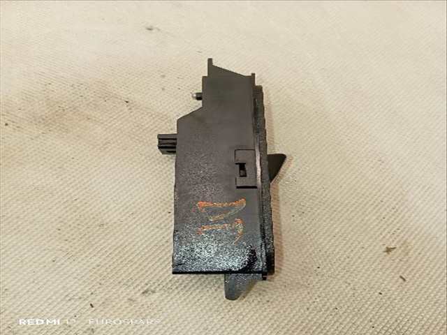 Foto 4ª: Botonera Elevalunas Mercedes Vito 2.2 D CDI W639 [646980] (2010)