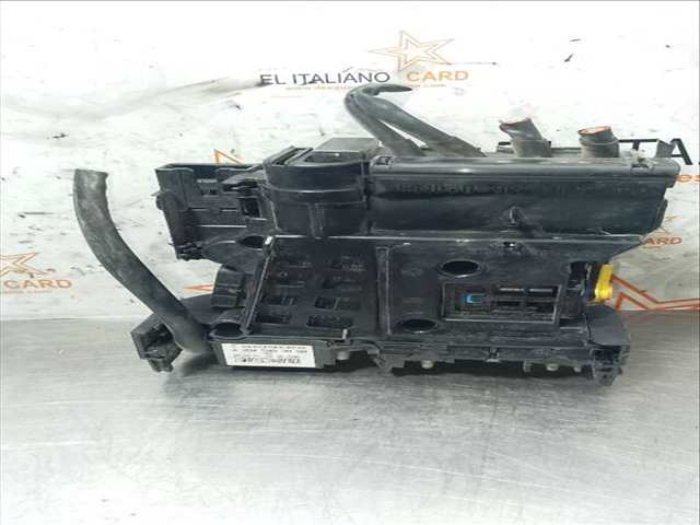 Foto 3ª: Caja Reles Fusibles Mercedes Clase G 230 GLK 320 CDI 4-MATIC 204.983) 224CV 165KW [642961] (2010)