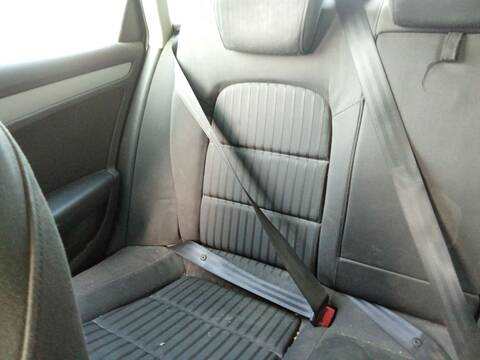 Cinturón Trasero Derecho Audi A4 2.7 TDI 190CV 140KW