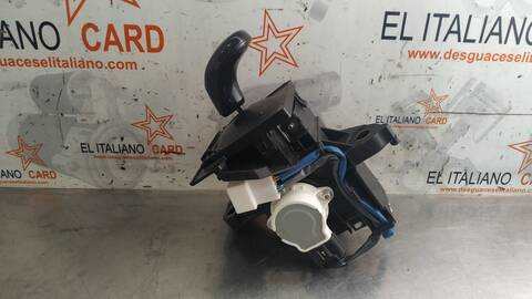 Foto 2ª: Palanca de Cambio Toyota Auris HYBRID ACTIVE BUSINESS PLUS 136CV 100KW