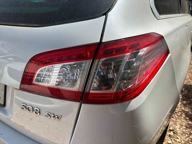 Foto 2ª: Piloto Trasero Derecho Peugeot 508 2.0 HDI SW [RH01] (2013)
