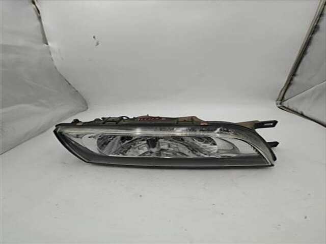 Faro Derecho Nissan Almera 1.6 SLX [1.6 LTR. - 73 KW 16V CAT]