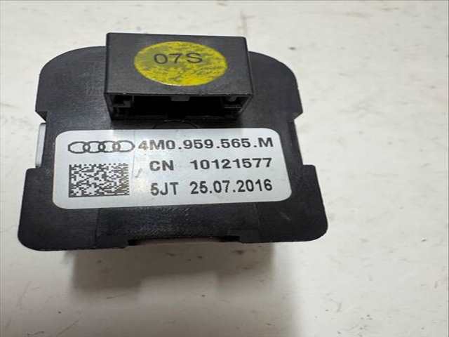 Foto 3ª: Mando Retrovisor Audi A5 COUPE (2017)