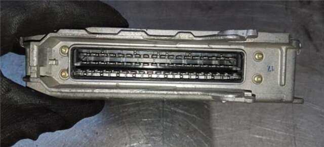 Foto 3ª: Centralita Motor ECU Bmw Serie 5 518 525TDS [256T1]