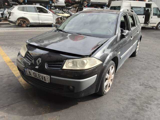 Compresor Aire Acondicionado Renault Megane 2.0 DCI 150CV GRANDTOUR II 4P/GRANDTOUR LM0/1/2 DESDE 09/2003 // KM